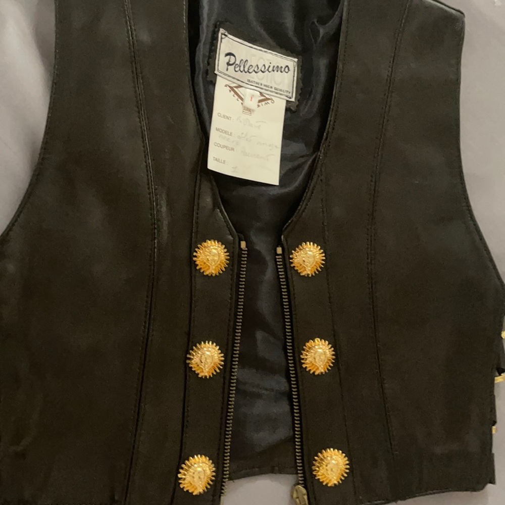 Women’s Italian leather vest